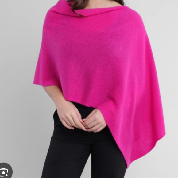 Claudia Nichole Magenta Cashmere Shall 4 In 1 Topper Poncho - Picture 5 of 5